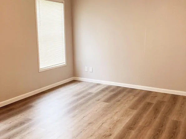 1189 Palm Court, Okeechobee, FL 34974