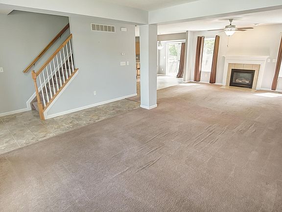 2nd image of 1091 Cherryknoll Ct