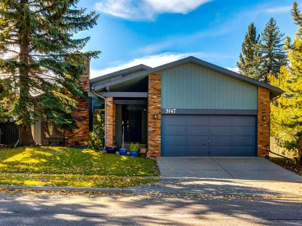 3147 Palliser Dr SW, Calgary, AB T2V 4G7