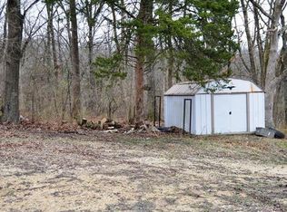 1186 Old County Farm Rd, Union, MO 63084