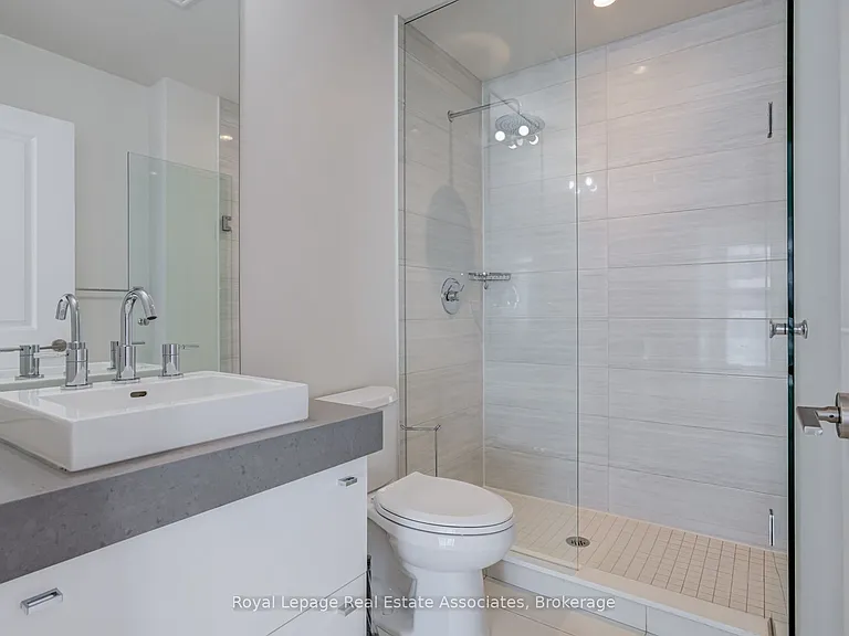33 Shore Breeze Dr #2803 — Photo 11