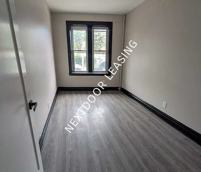 233 Fowler Ave #1M — Photo 6