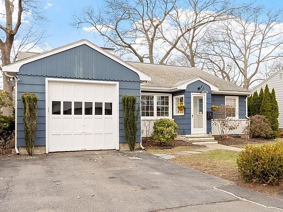 4th image of 22 Pine Hill Rd