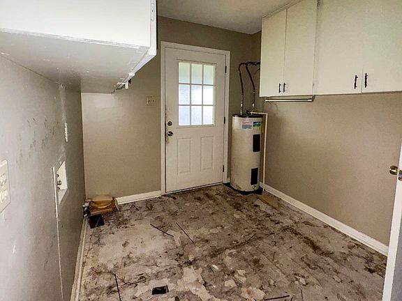 5th image of 2524 Dolphin Dr