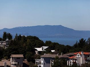31 Schooner Hl, Oakland, CA 94618