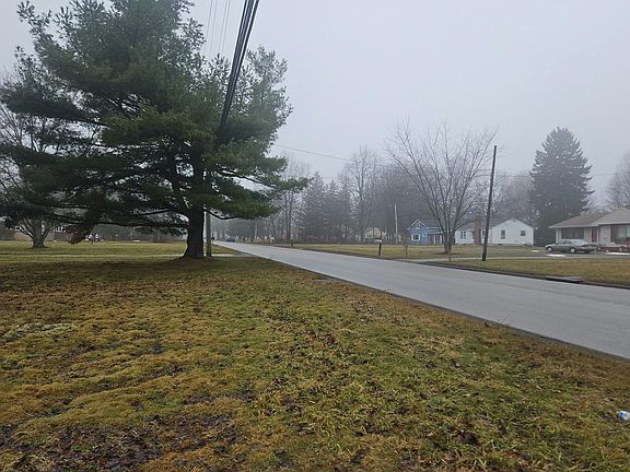 5th image of 4455 New Rd