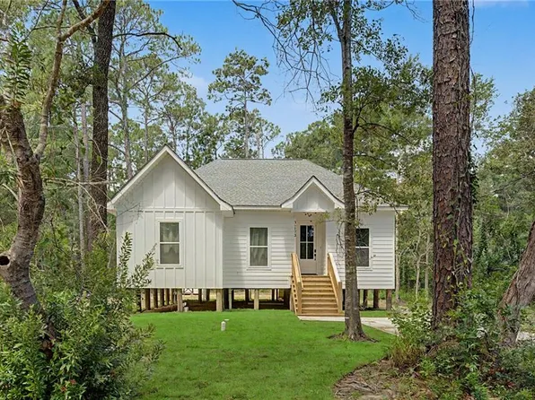 30173 Nina Dr, Lacombe, LA 70445