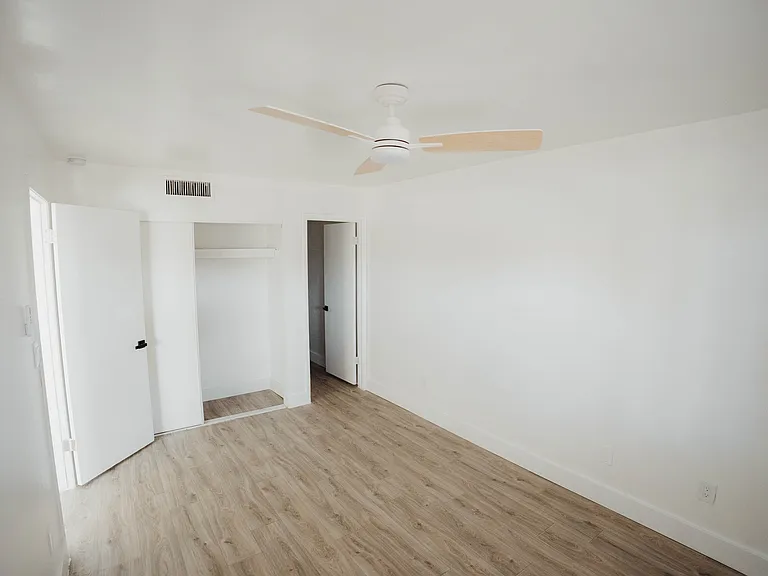 The Apache Village Apartments — Photo 17