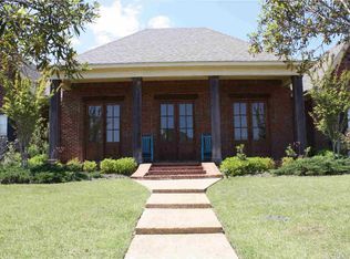 608 Edgewood Crossing Cv, Brandon, MS 39042