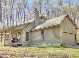 10360 S Dalzell Rd, Traverse City, MI 49684