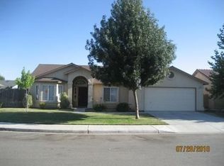 2842 Eagle Way, Madera, CA 93637