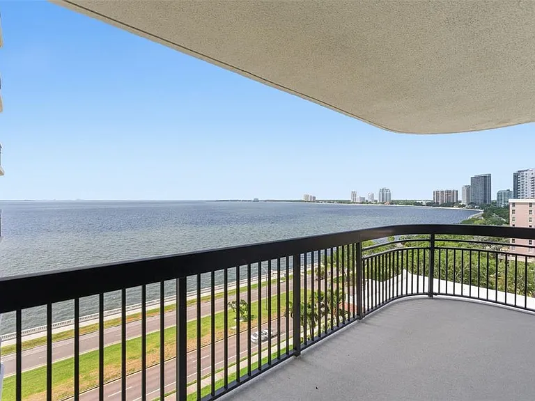2413 Bayshore Blvd #1004 — Photo 26