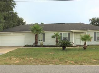 8730 Rio Vista Dr, Navarre, FL 32566