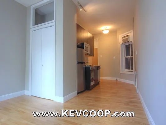 Rented by Earplay | media 28