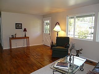 3rd image of 9375 NE 120th Pl