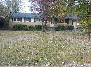 2212 Tuxedo Rd, Columbia, SC 29209