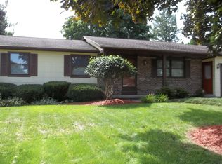 154 Kirkstone Pass, Rochester, NY 14626