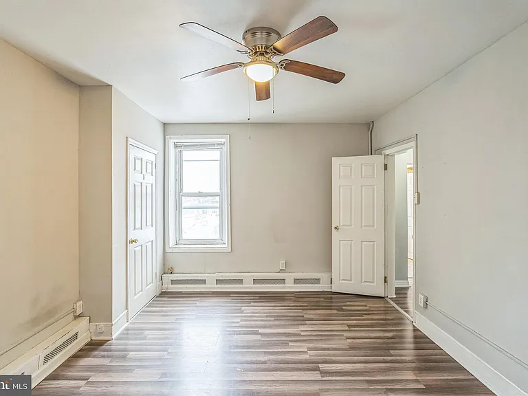 4658 Mansion St — Photo 15