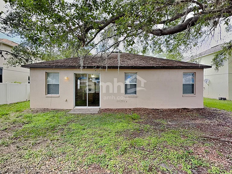 517 Vicks Landing Dr — Photo 19