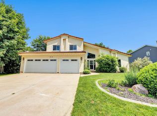 215 Seminole Ln, Green Bay, WI 54313