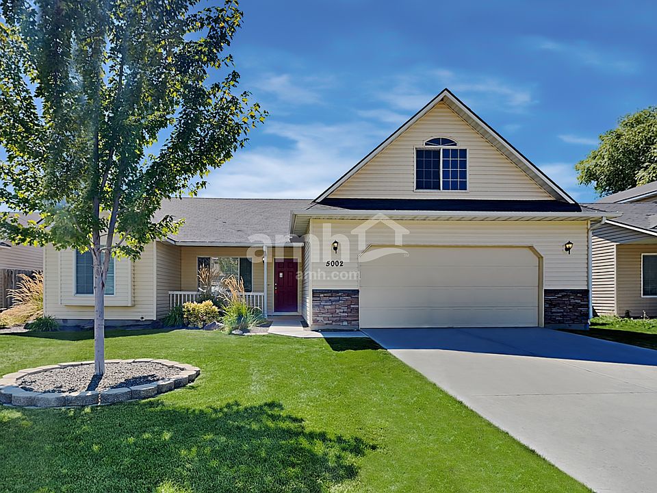 1st image of 5002 Barkley Way