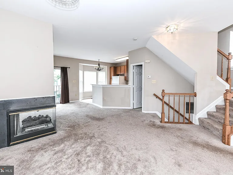 13100 Watchwood Ln — Photo 7