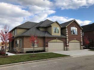 15052 Friar Ln, Shelby Township, MI 48315