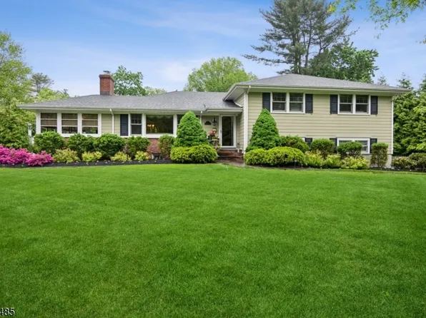 7 Crestview Ave, Madison Boro, NJ 07940
