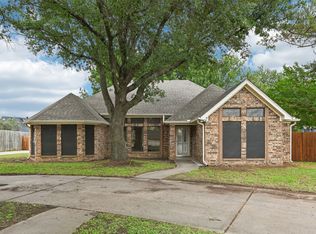 603 S Nolan River Rd, Cleburne, TX 76033