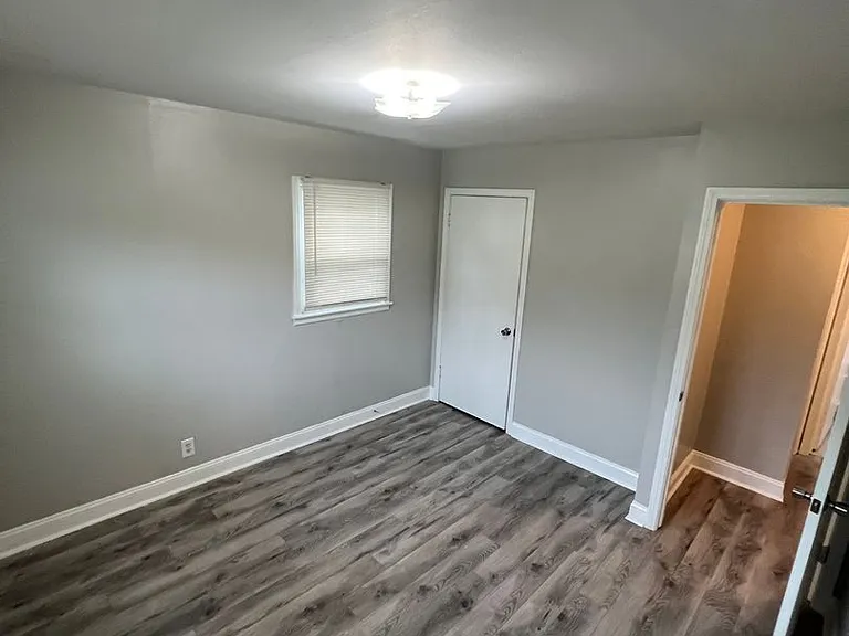 5211 Broadmoor Blvd — Photo 14