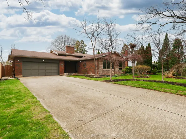 15 Black Friars Rd, Saint Catharines, ON L2N 2M8