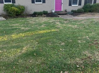 10920 Oak Harbor Dr, Louisville, KY 40299
