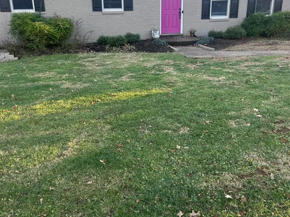 10920 Oak Harbor Dr, Louisville, KY 40299