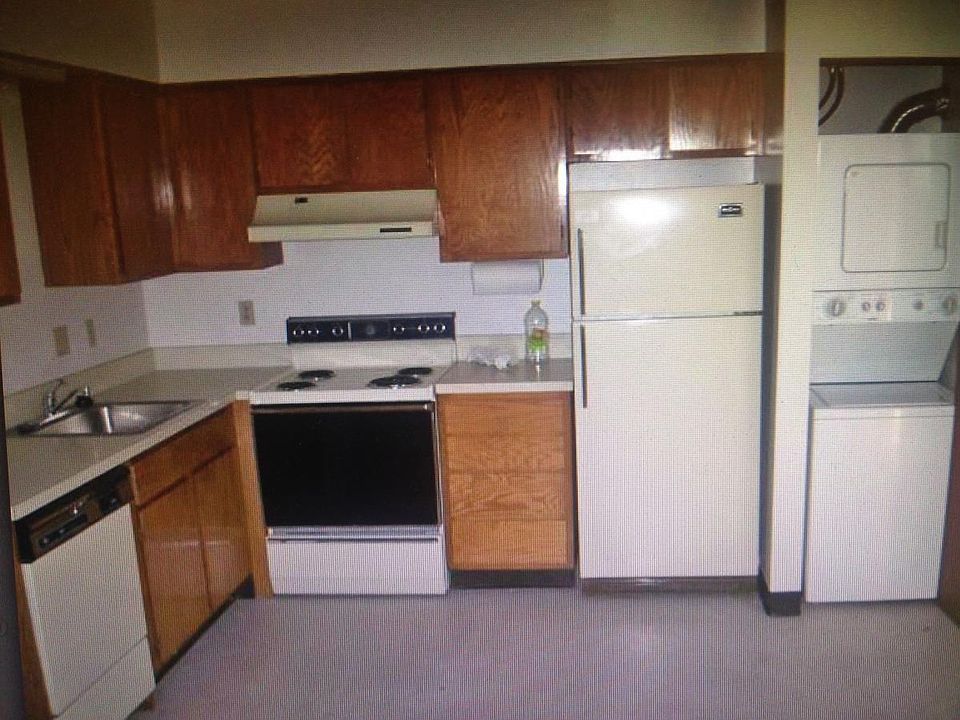 Kitchen , washing machine, dryer, dish washer