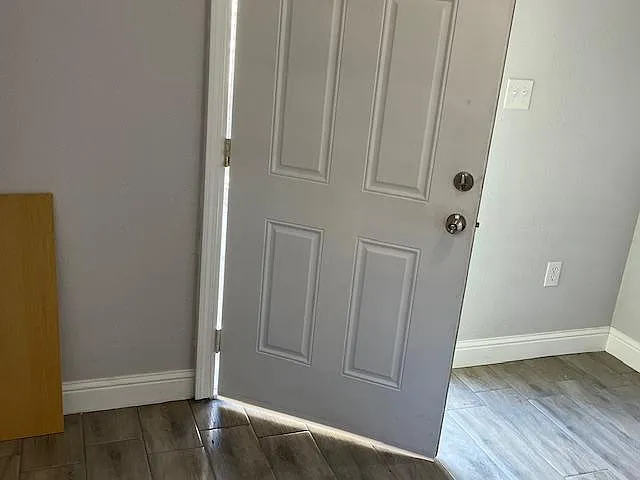 4228 Giles Ct — Photo 4