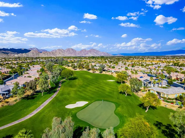 81945 Golden Star Way, La Quinta, CA 92253