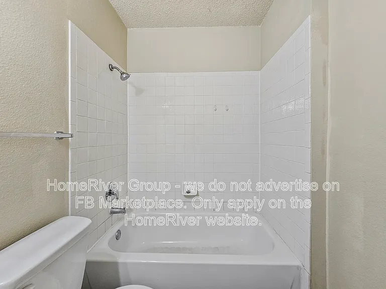 9839 Kelton Dr — Photo 13