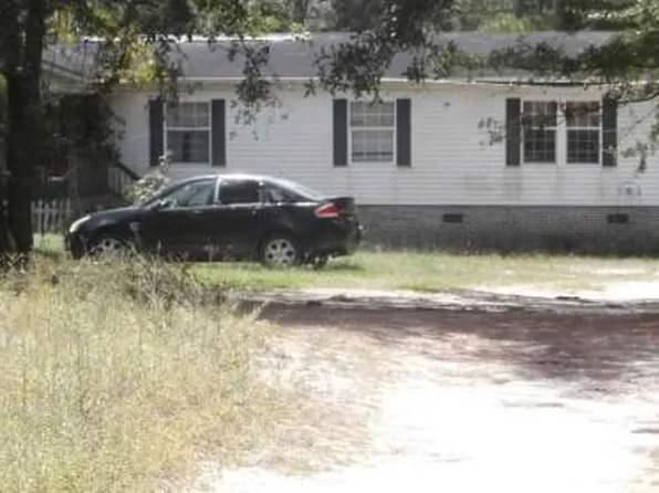 27766 State Highway 210 E, Currie, NC 28435