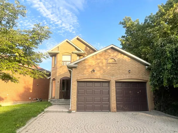 122 McCabe Cres, Vaughan, ON L4J 2Y7