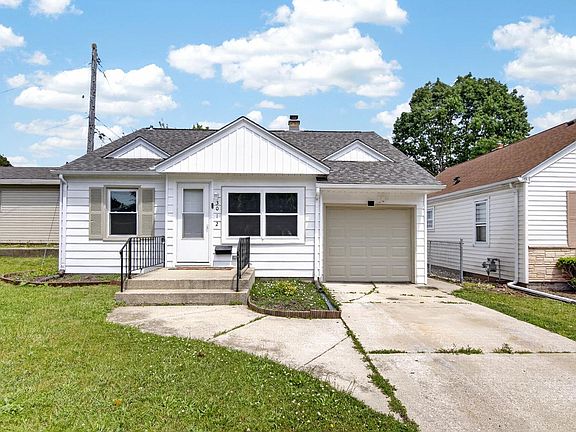 2nd image of 3012 Dwight STREET