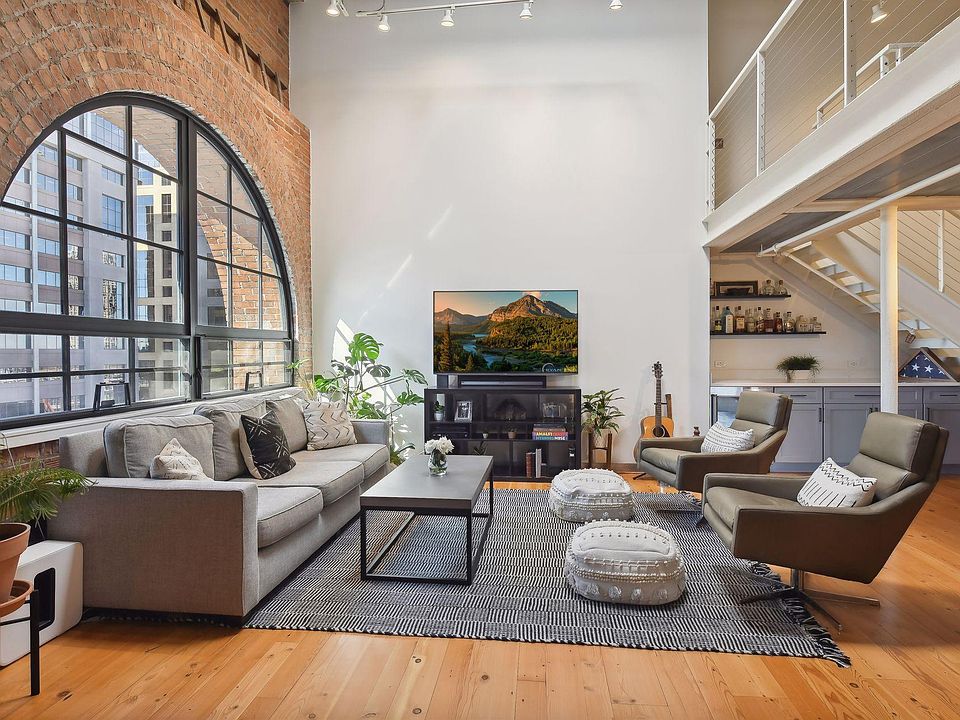 1st image of 250 Park Ave Unit 702