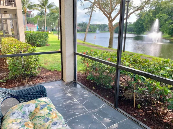 2105 Lavers Circle #110, Delray Beach, FL 33444