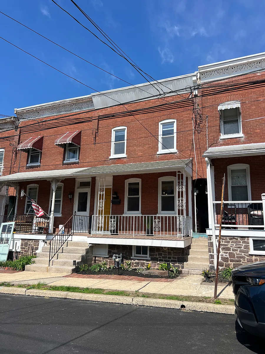 Building Photo - 263 Washington St