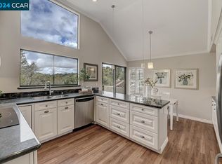 3206 Terra Granada Dr APT 2B, Walnut Creek, CA 94595
