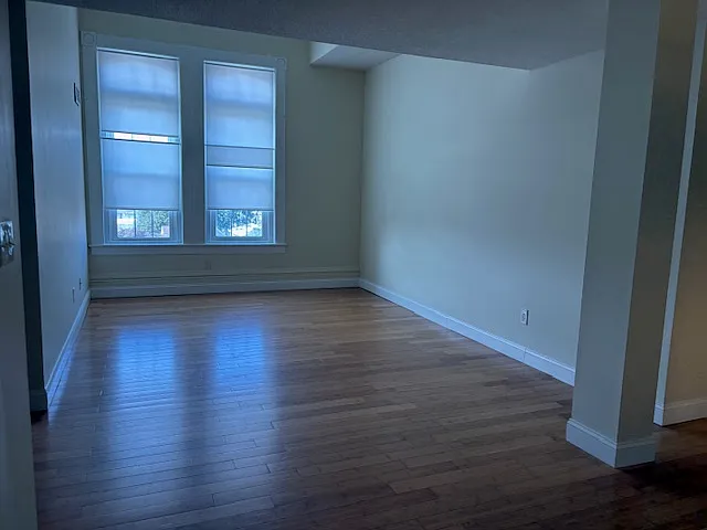 2 bed, 1000 sqft, $1,795 — Photo 2