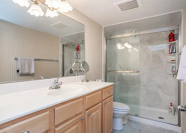 6100 Gulfport Blvd S #317 — Photo 4