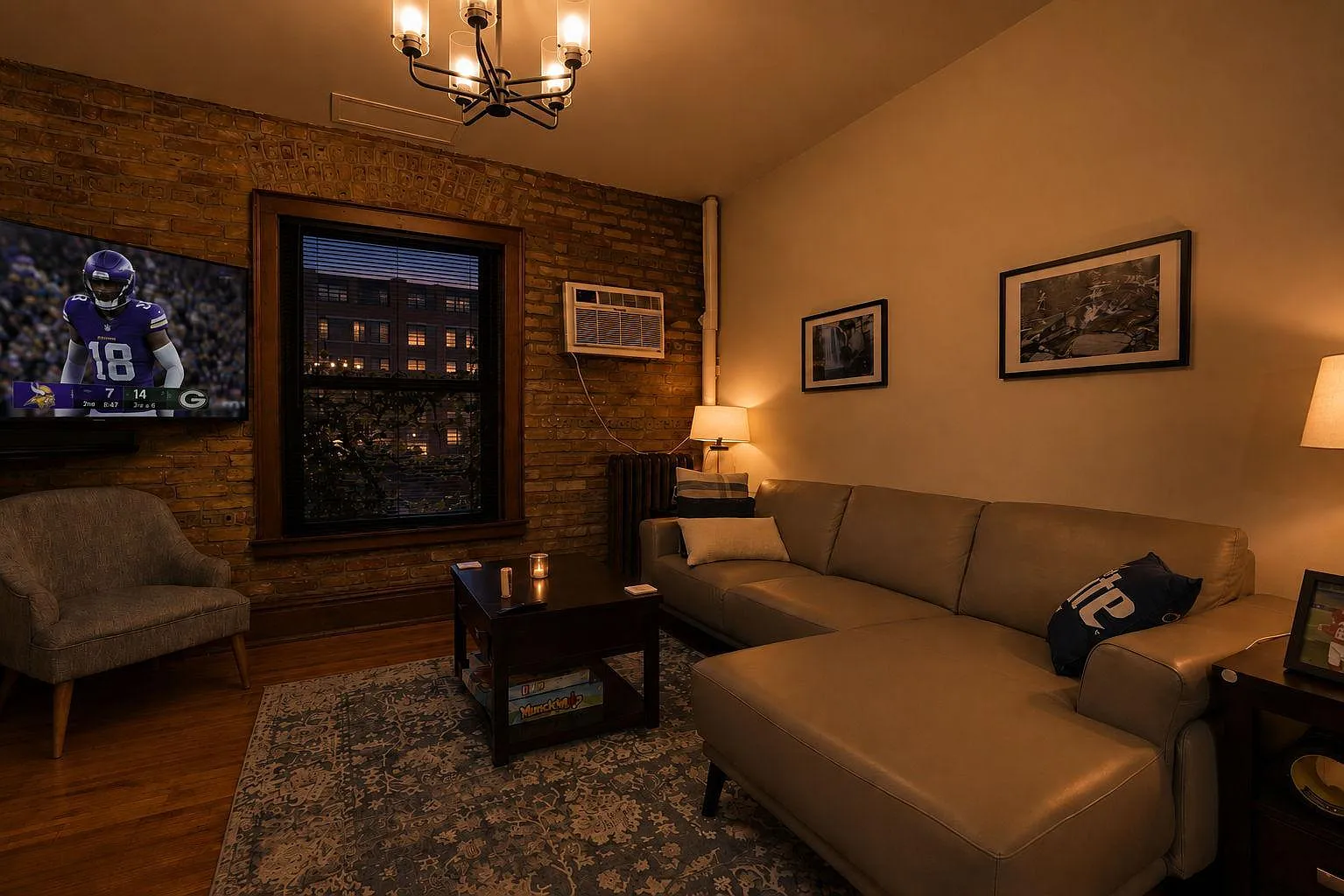 2 bed, 1.0 bath, 801 sqft, $1,195 — Photo 2