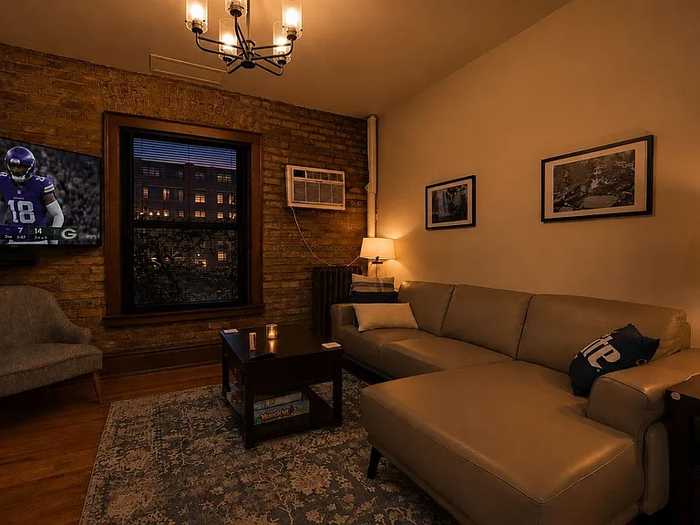 1204 Harmon Pl #11 — Photo 2