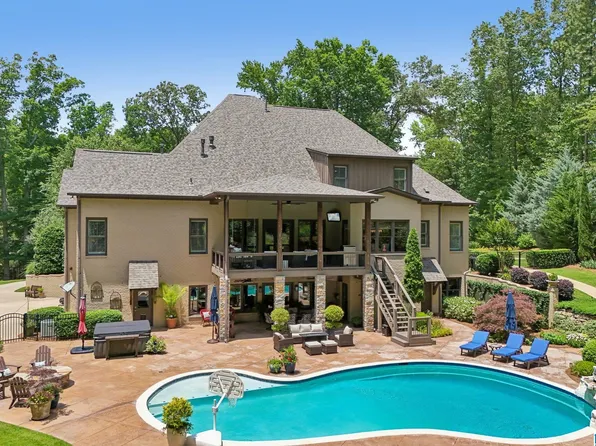 336 Stonegate Dr, Birmingham, AL 35242