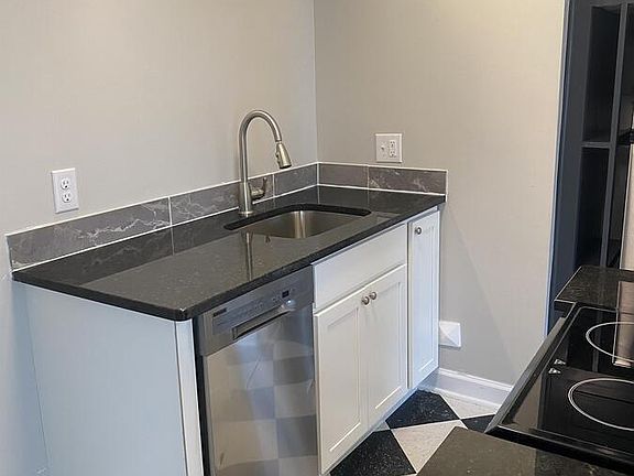 2nd image of 2351 Felicity Cir #11